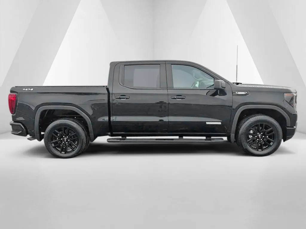 GMC Sierra photo 8