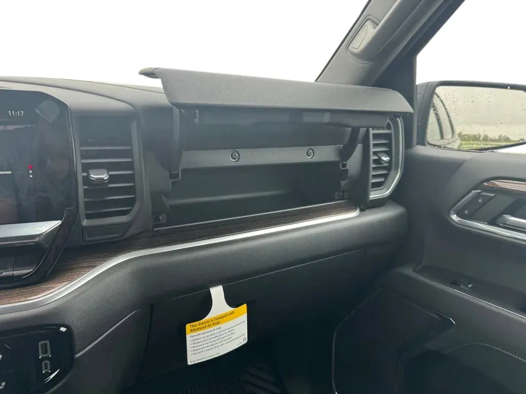GMC Sierra photo 28