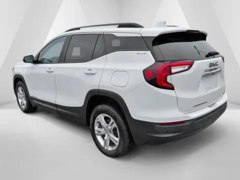 More photos of 2022 GMC Terrain SLE at Braden Cadillac GMC, OH