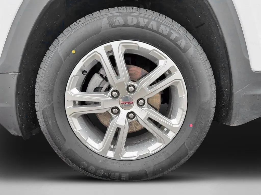 GMC Terrain photo 30