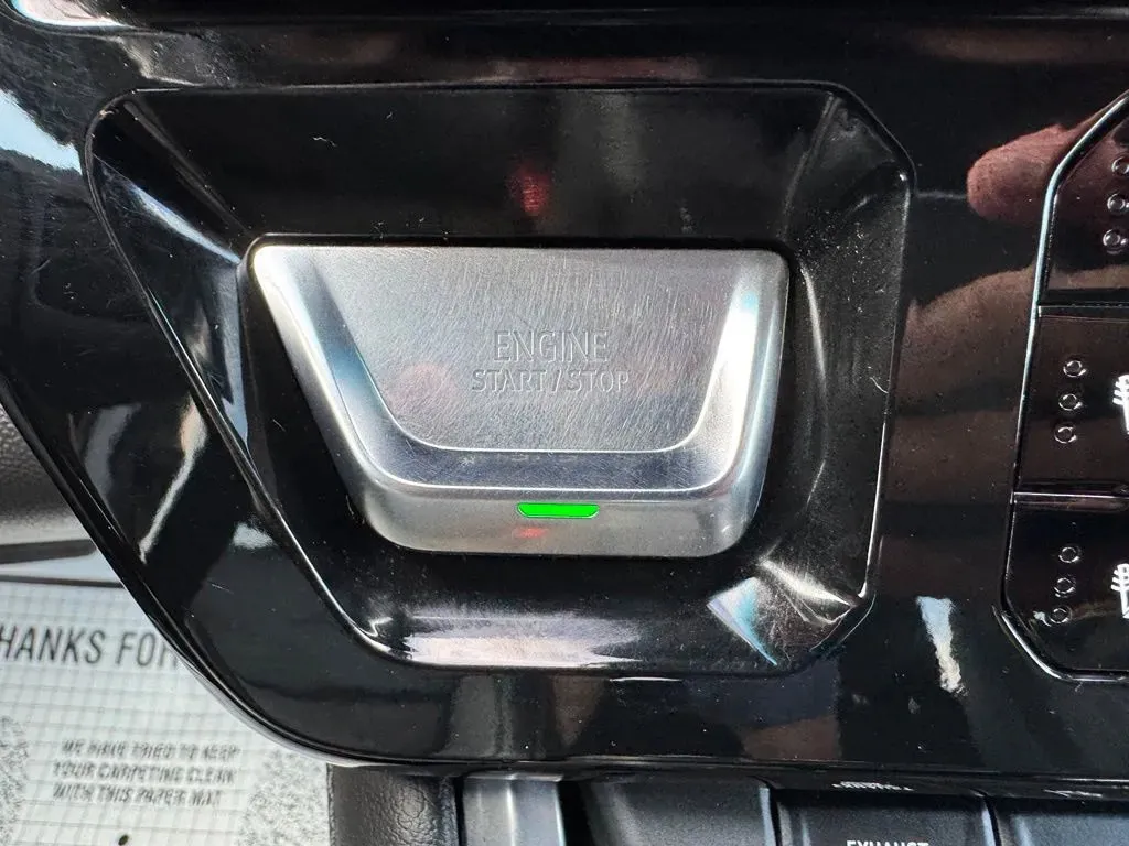 GMC Sierra photo 27