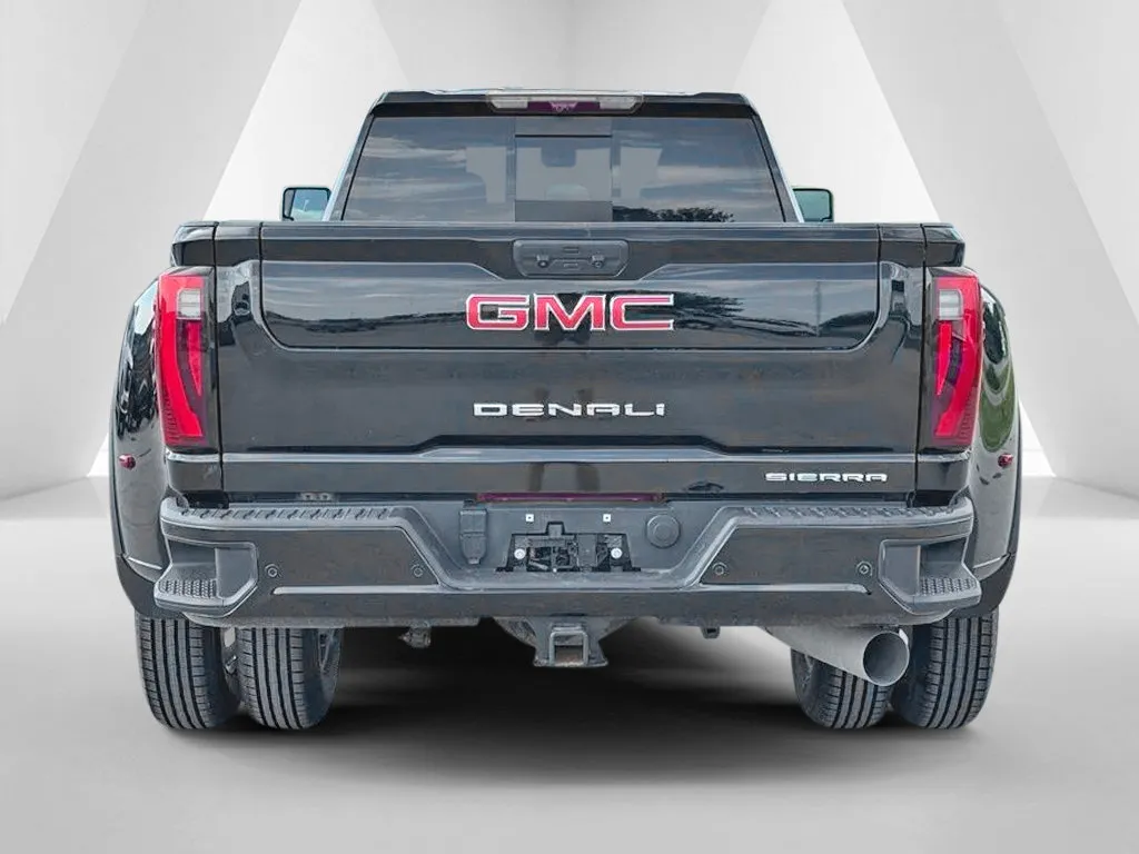 GMC Sierra photo 6