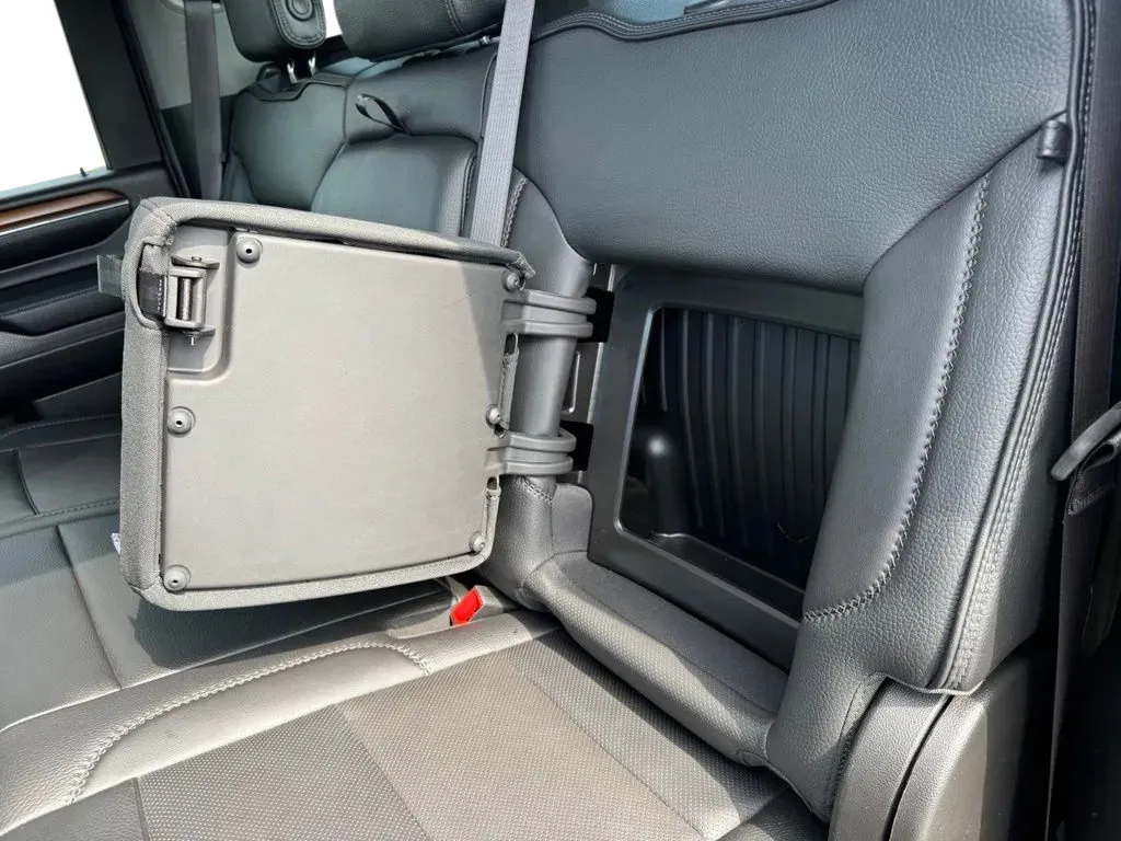 GMC Sierra photo 19