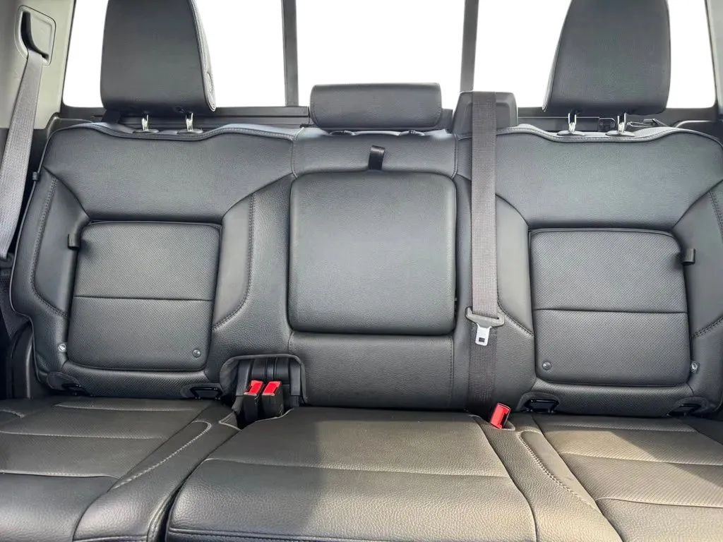 GMC Sierra photo 20
