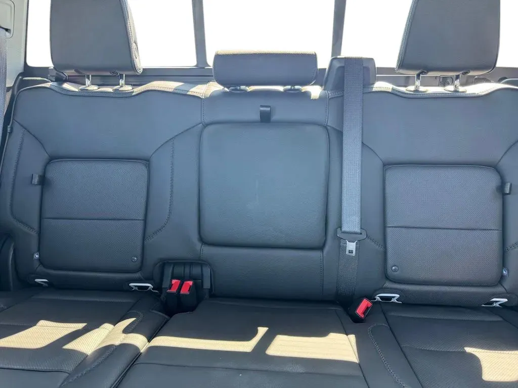 GMC Sierra photo 20