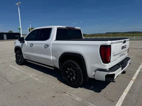 More photos of 2024 GMC Sierra 1500 Denali at Braden Cadillac GMC, OH