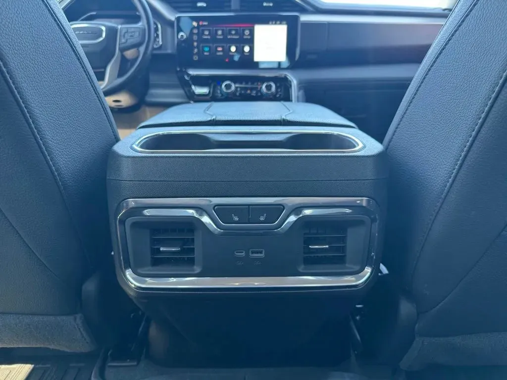 GMC Sierra photo 21