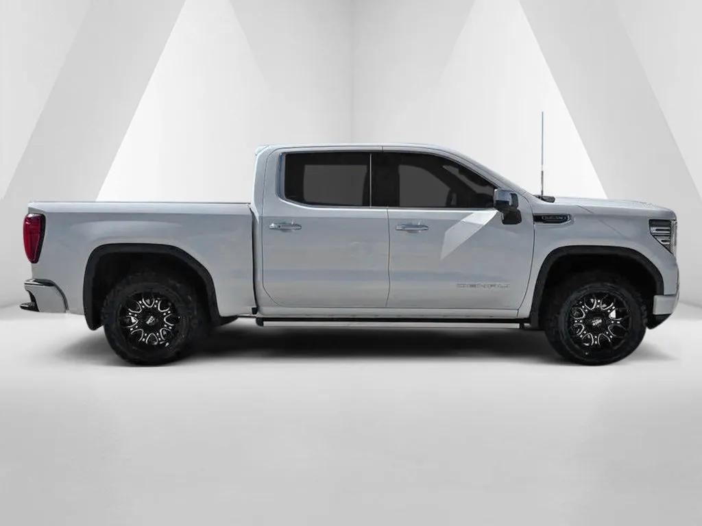 GMC Sierra photo 8