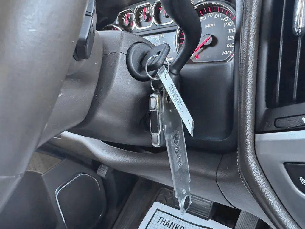 GMC Sierra photo 24