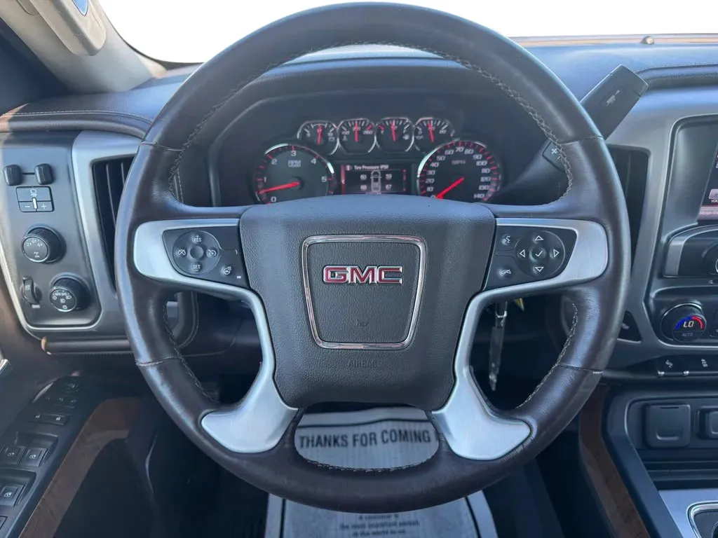 GMC Sierra photo 23