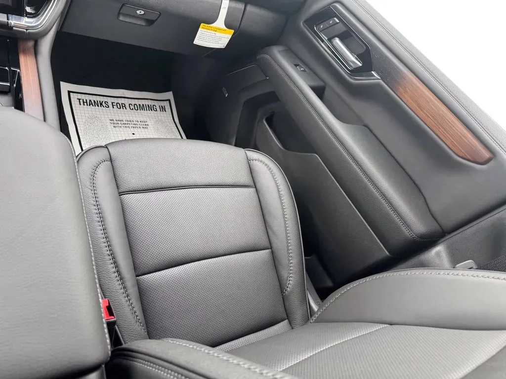 GMC Yukon XL photo 23
