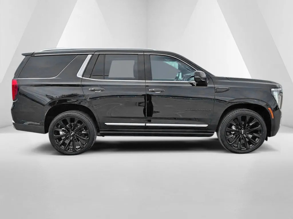 GMC Yukon photo 8