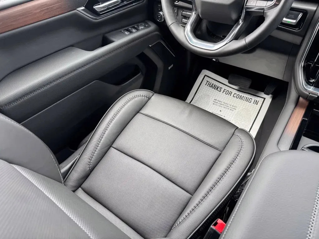 GMC Yukon photo 23