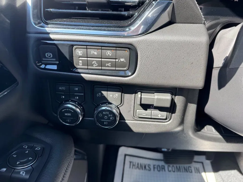 GMC Yukon photo 25