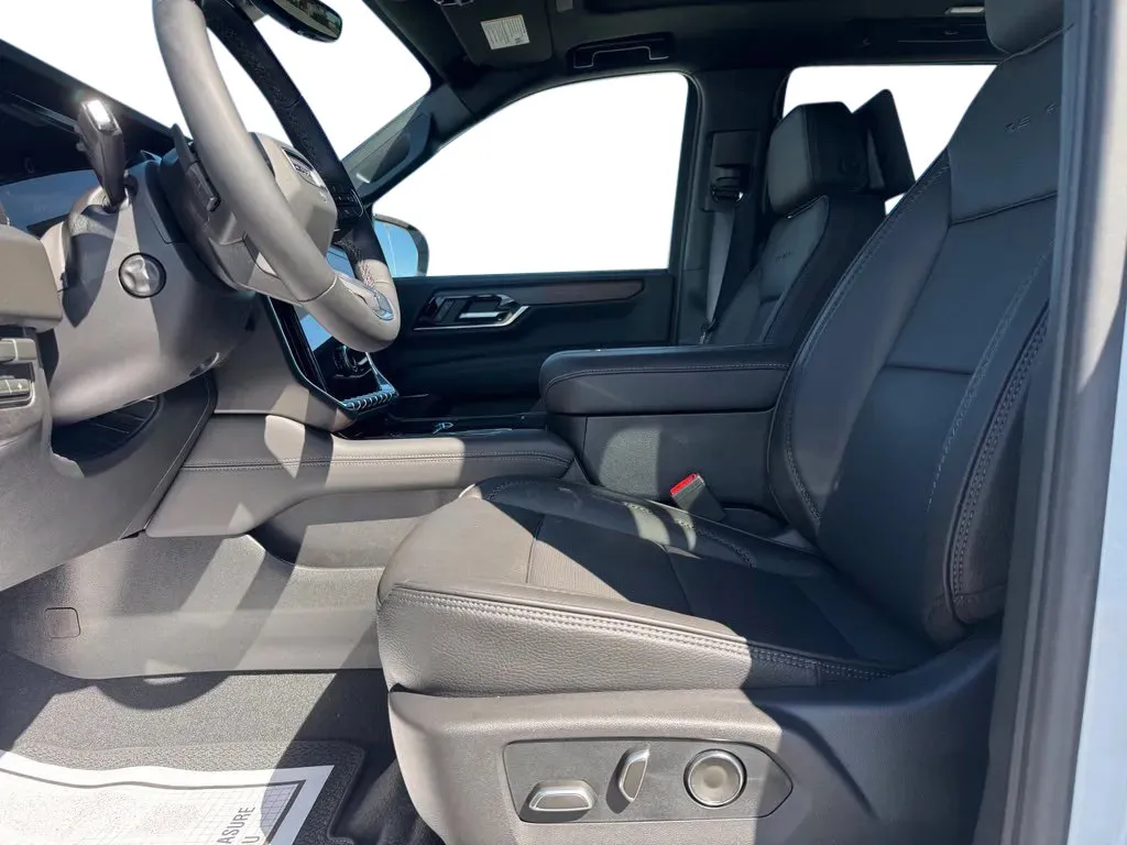 GMC Yukon photo 9