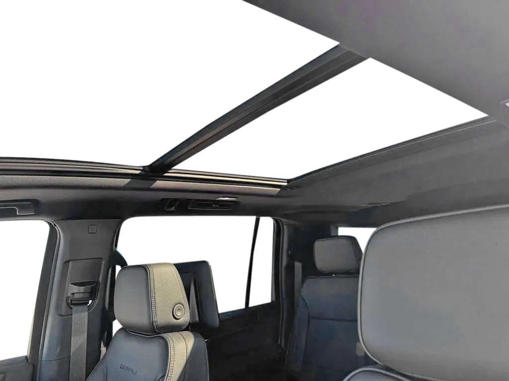GMC Yukon XL photo 11