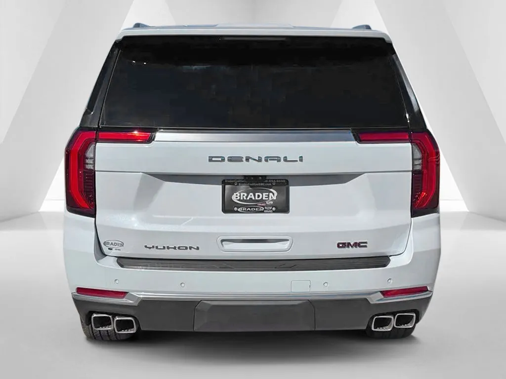 GMC Yukon XL photo 6