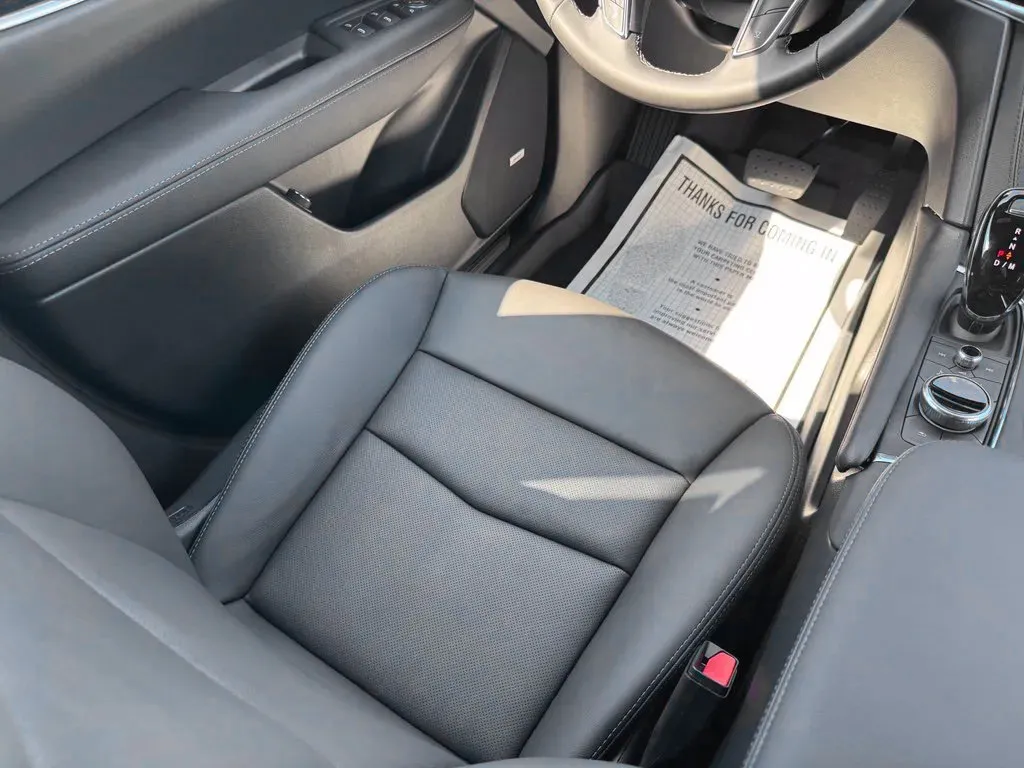 Cadillac XT5 photo 22
