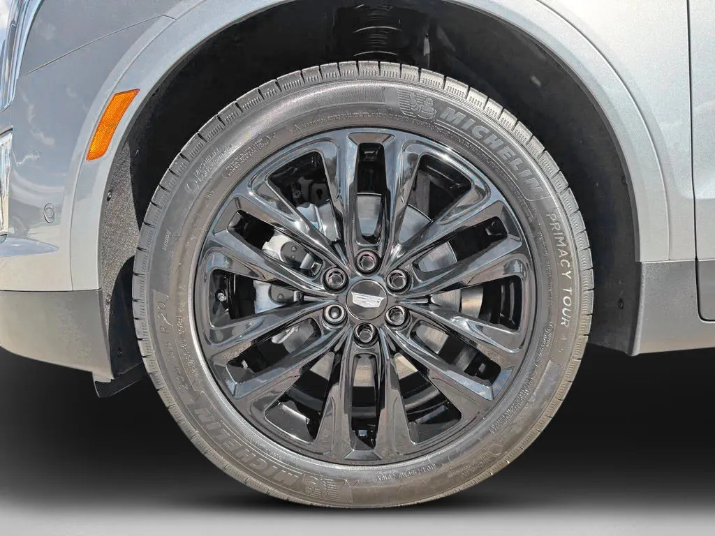 Cadillac XT5 photo 31