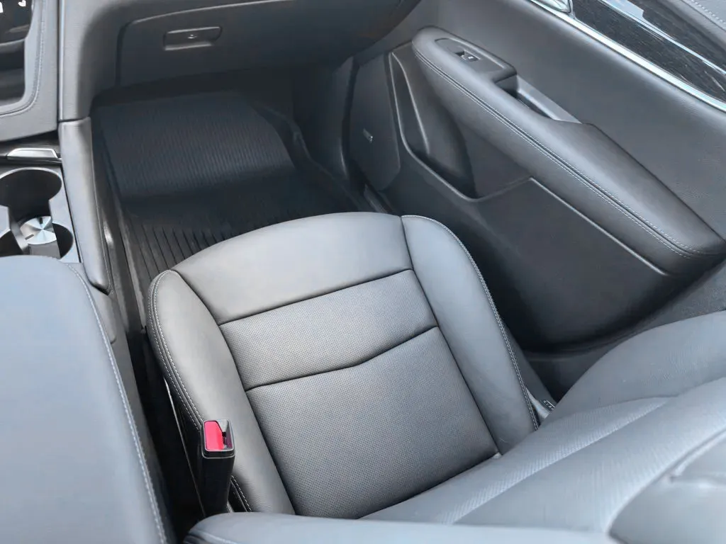 Cadillac XT5 photo 21