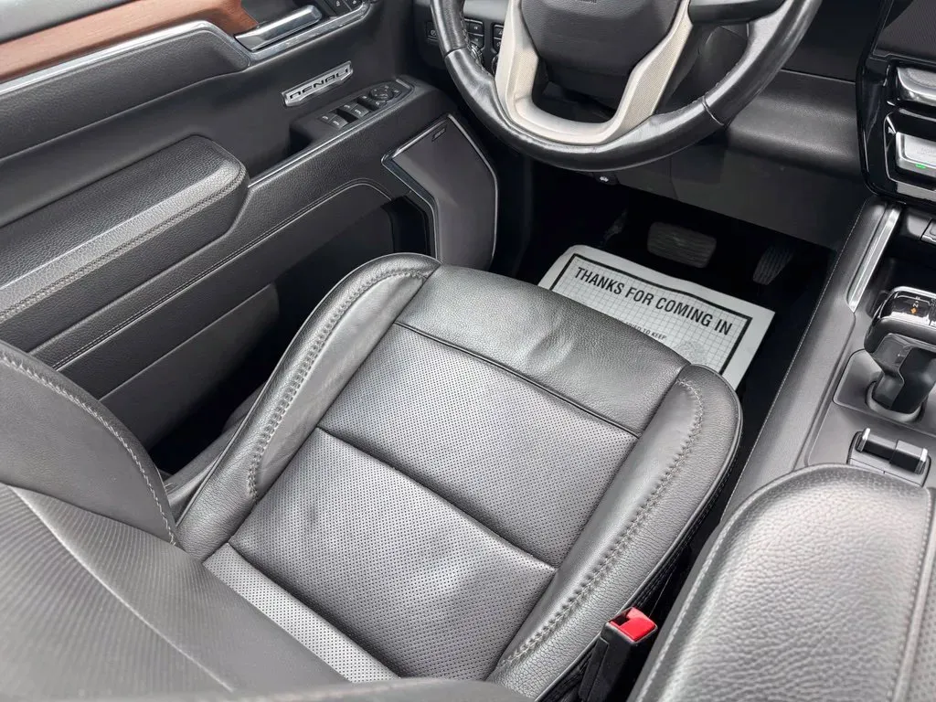 GMC Sierra photo 23