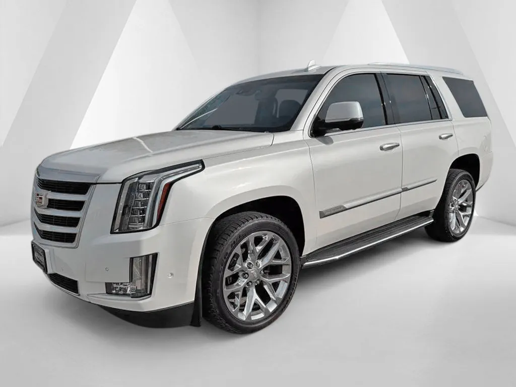 Cadillac Escalade photo 3