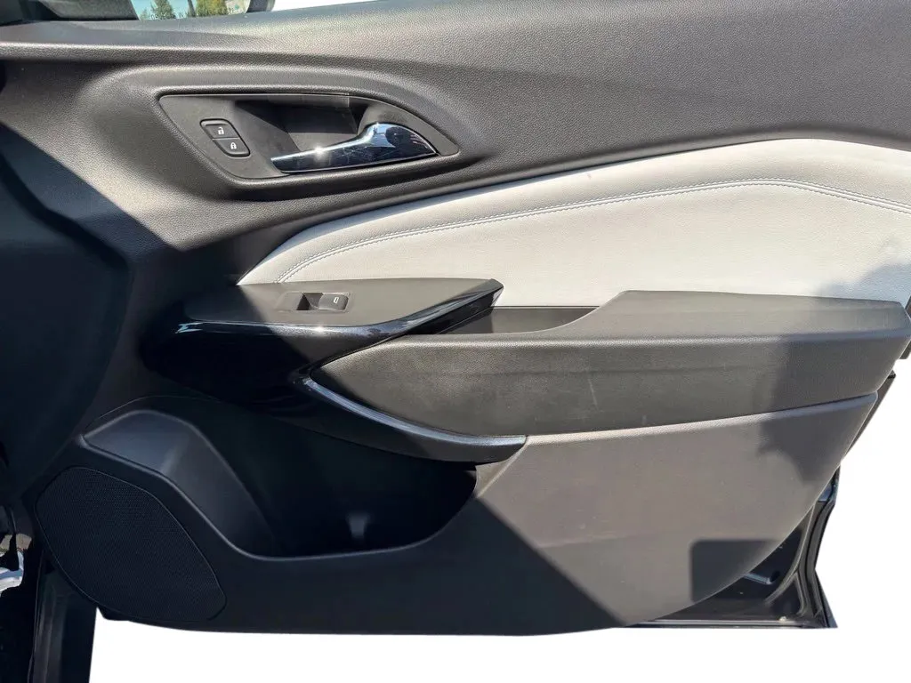 Chevrolet Trax photo 15