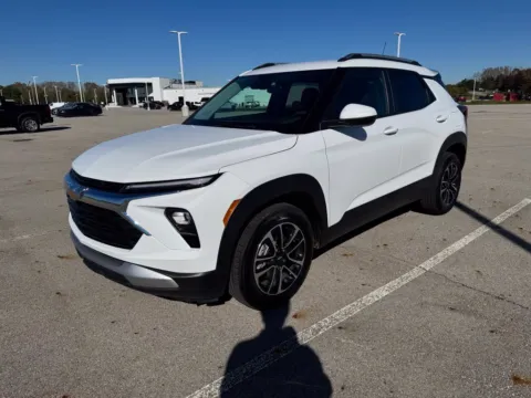 Another view of 2025 Chevrolet TrailBlazer LT for sale in Carroll, OH at Braden Cadillac GMC