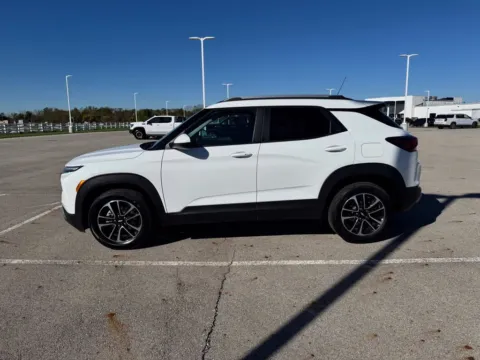 More photos of 2025 Chevrolet TrailBlazer LT at Braden Cadillac GMC, OH