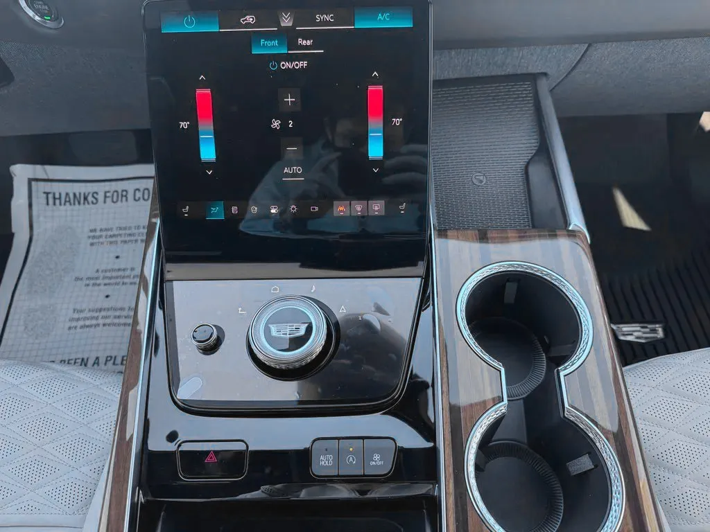 Cadillac Escalade photo 31