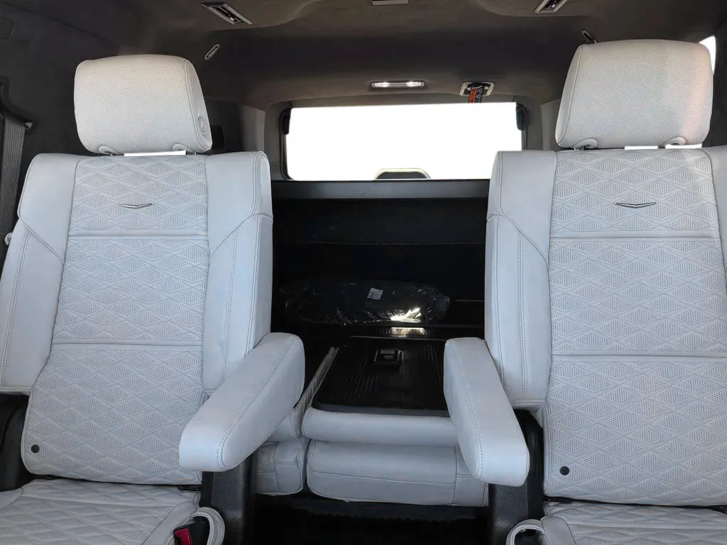 Cadillac Escalade photo 21