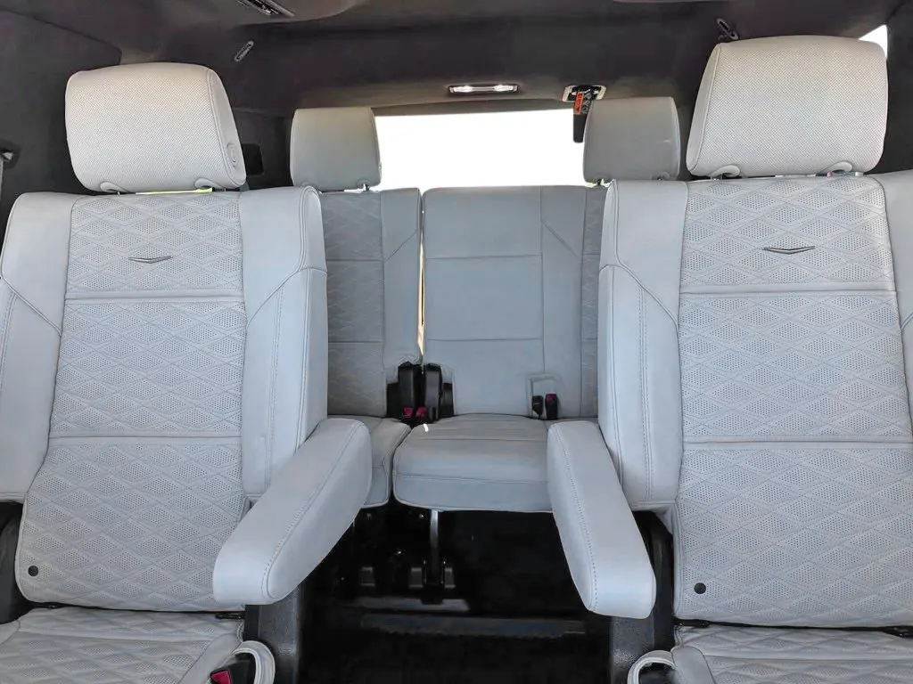 Cadillac Escalade photo 20