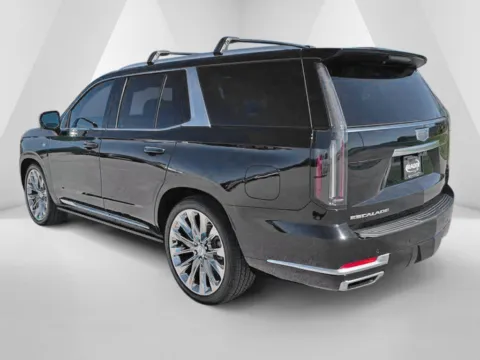More photos of 2027 Cadillac Escalade Platinum Luxury at Braden Cadillac GMC, OH