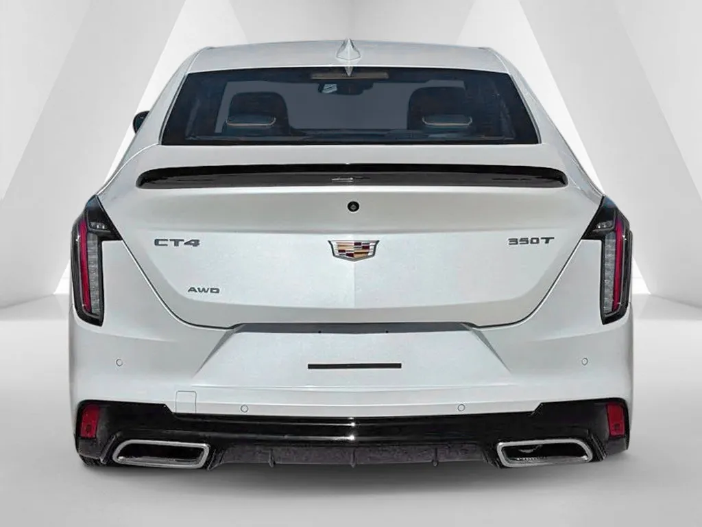 Cadillac CT4 photo 6