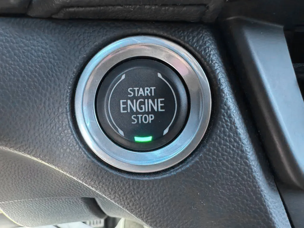 Cadillac CT4 photo 26