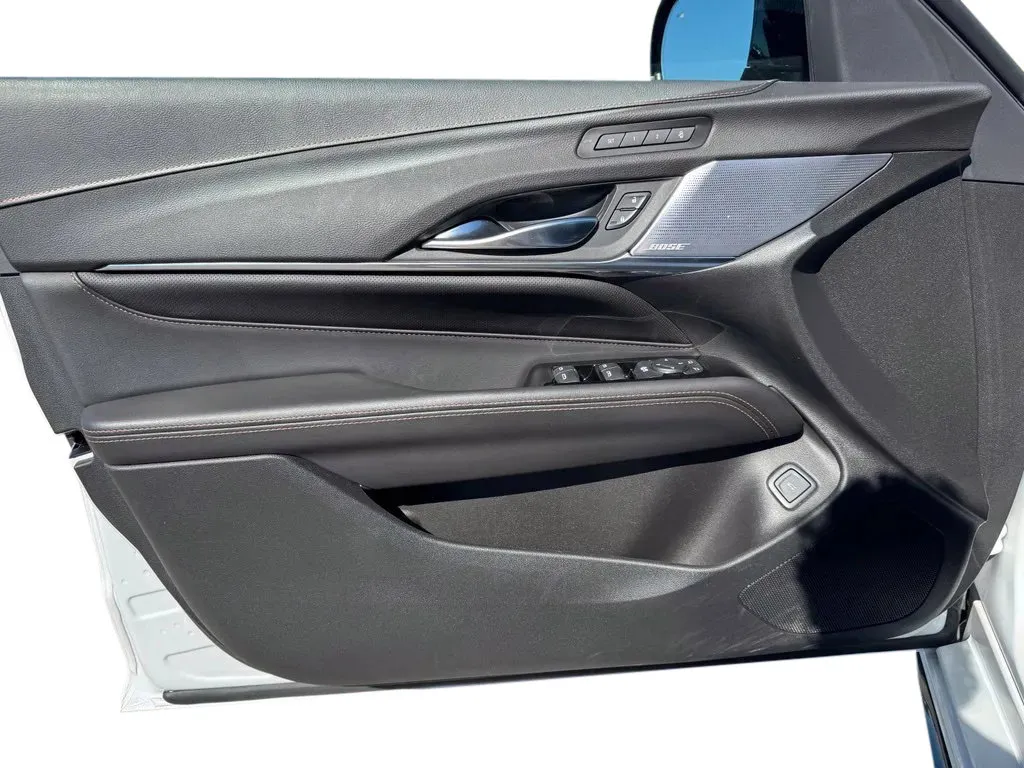 Cadillac CT4 photo 12