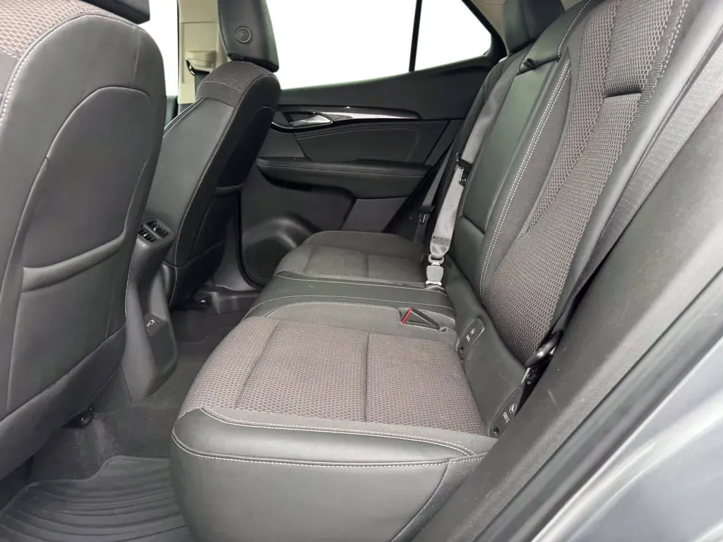 Buick Envision photo 17