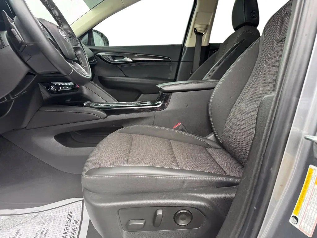 Buick Envision photo 9