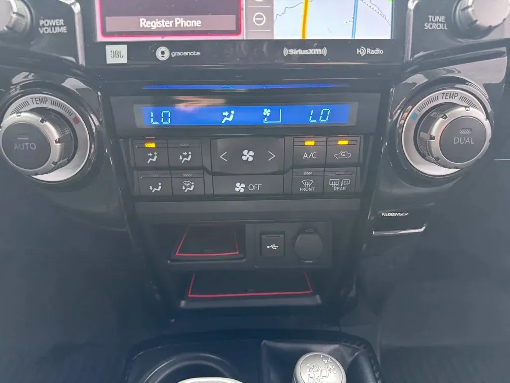 Toyota 4Runner photo 29