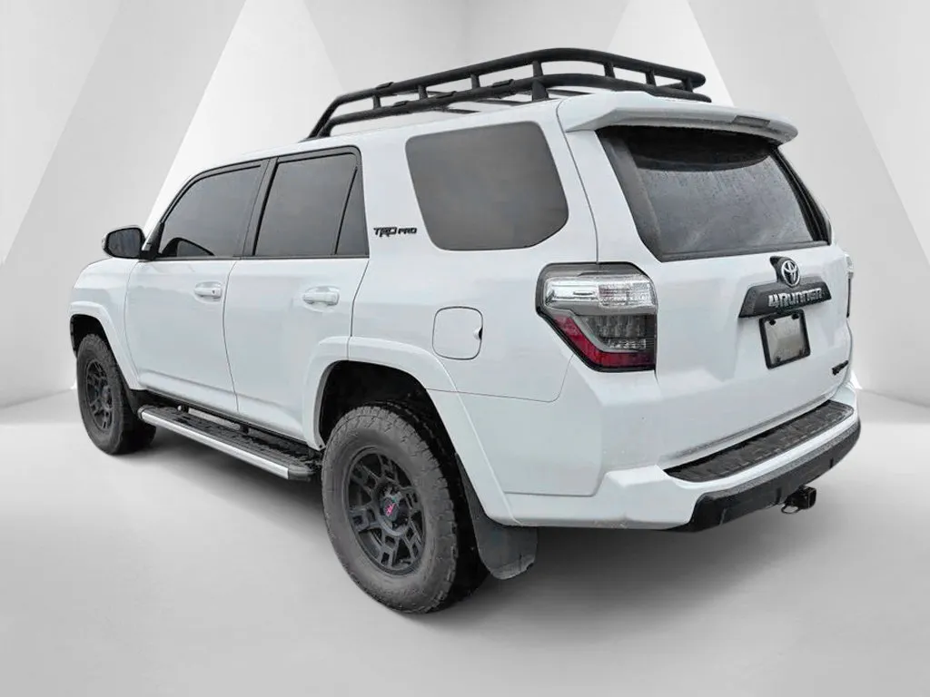 Toyota 4Runner photo 5