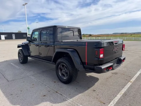 More photos of 2022 Jeep Gladiator Rubicon at Braden Cadillac GMC, OH