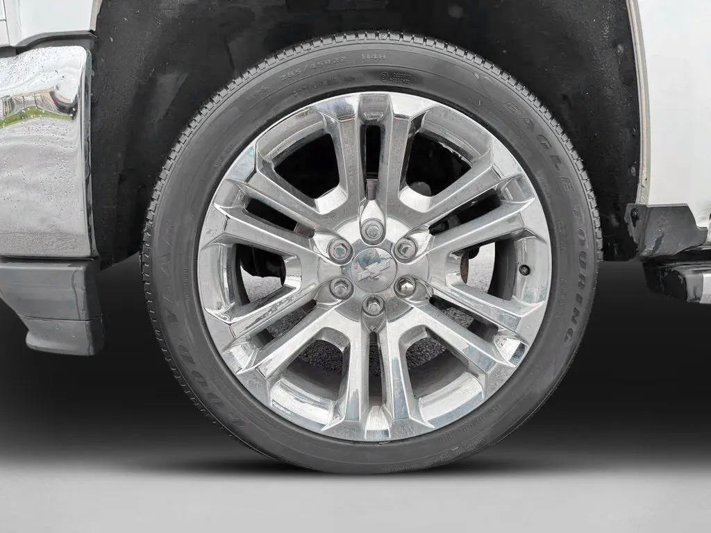 Chevrolet Silverado photo 31