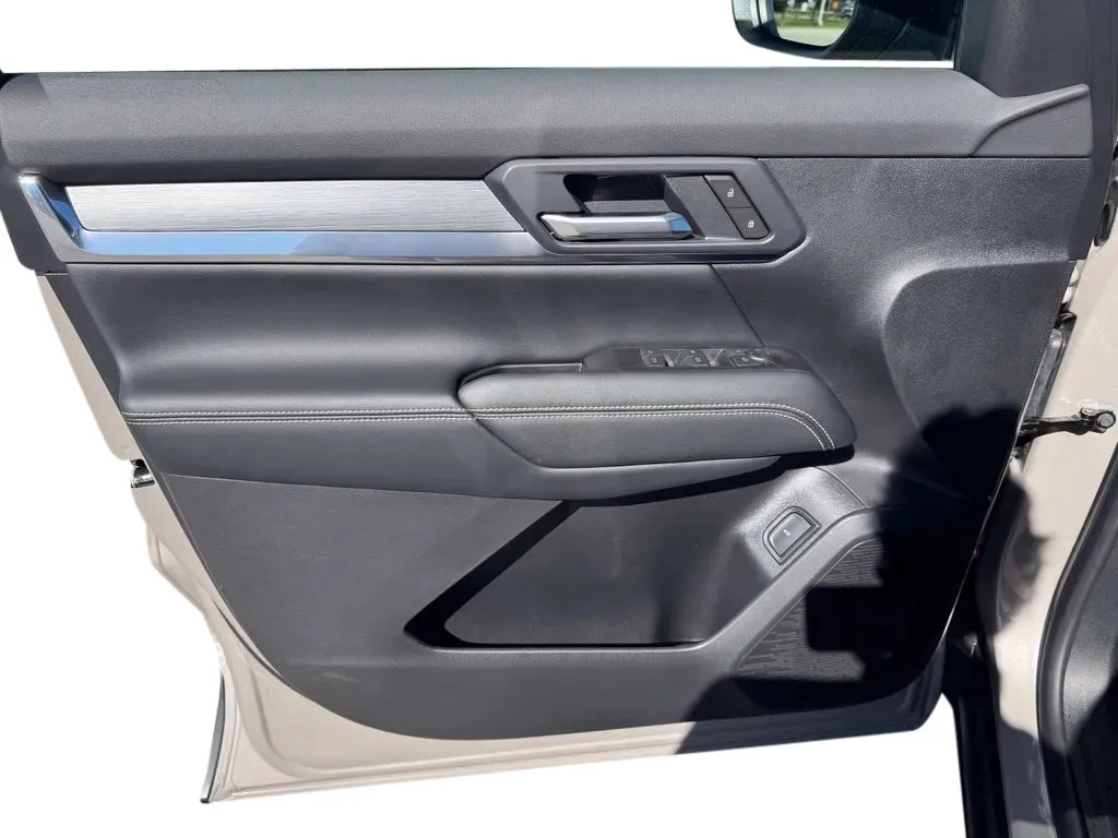 GMC Terrain photo 11