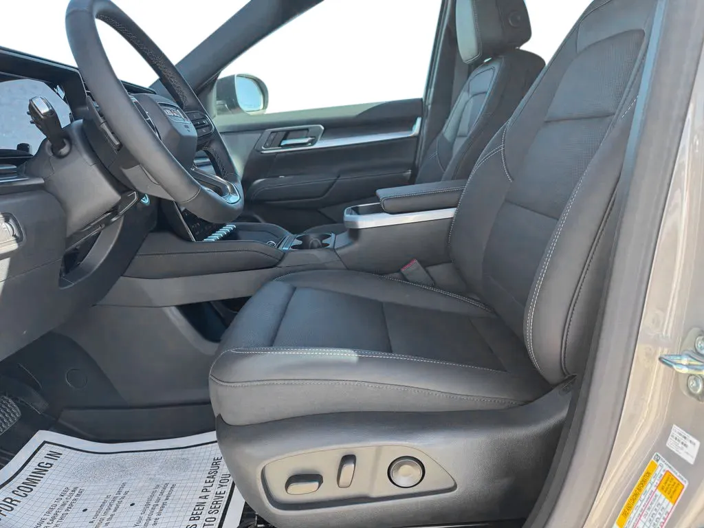 GMC Terrain photo 9