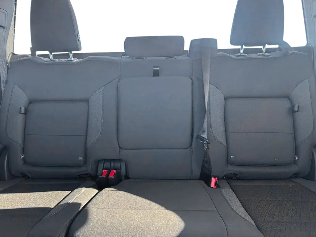 GMC Sierra photo 19