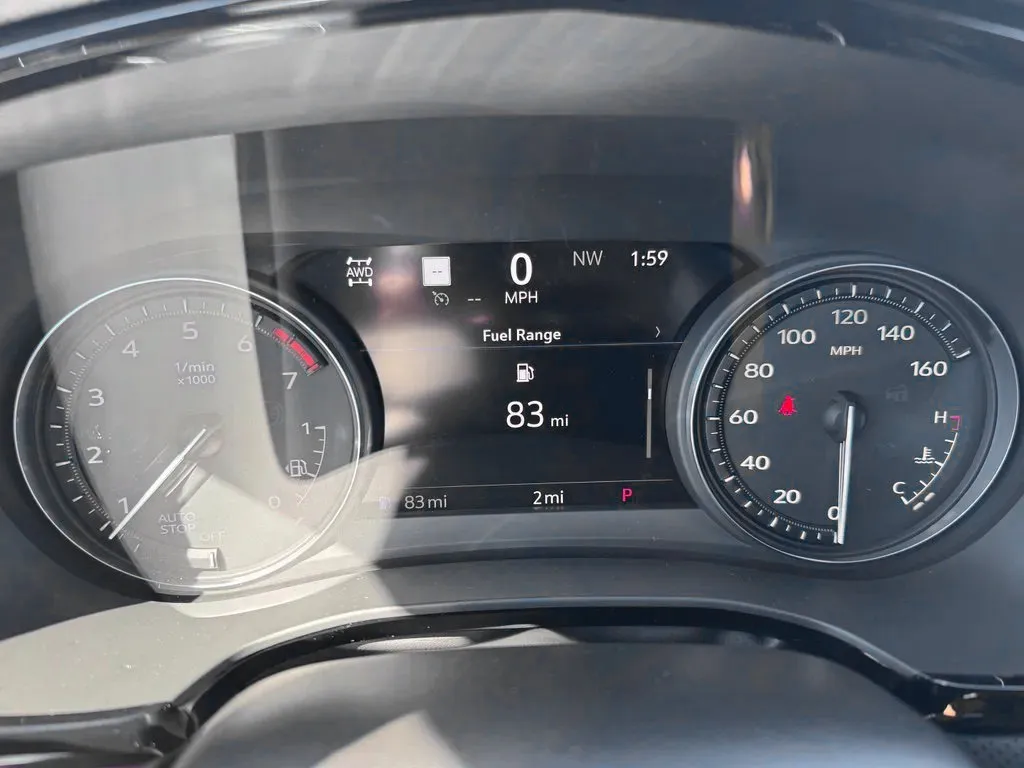 Cadillac XT5 photo 25