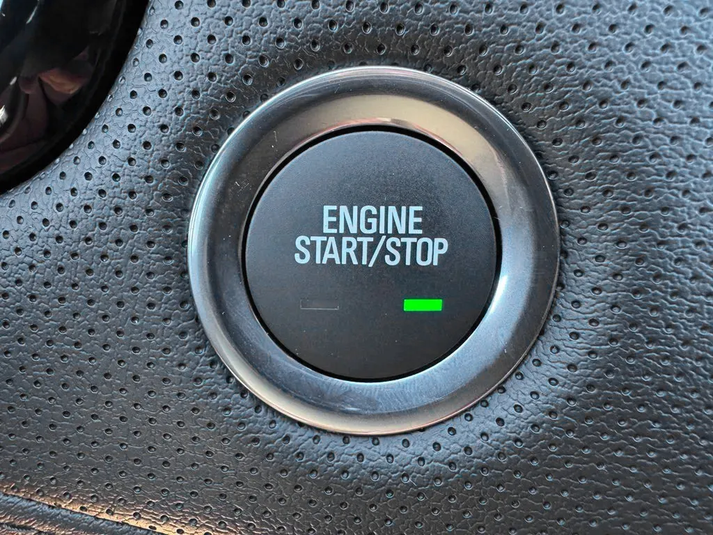 Cadillac XT5 photo 26