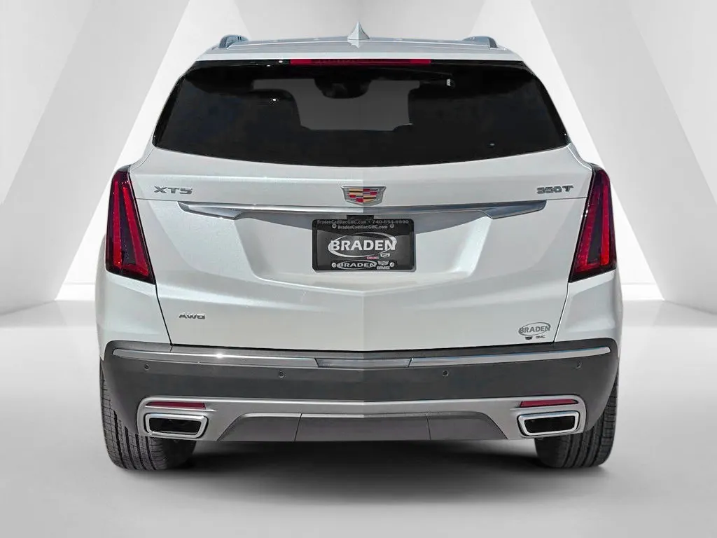 Cadillac XT5 photo 6