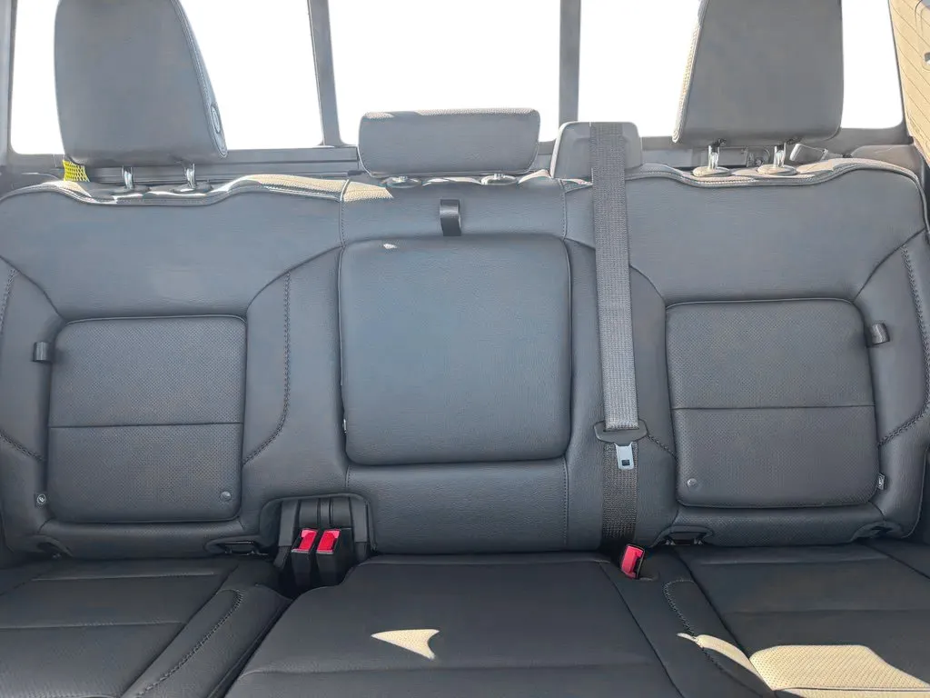 GMC Sierra photo 19