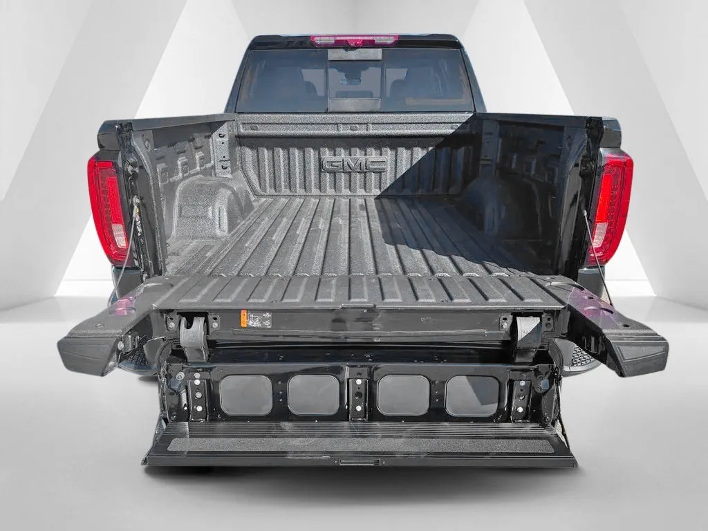 GMC Sierra photo 32